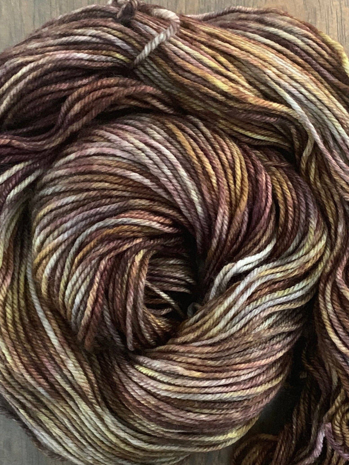 Black Cat Fibers - Sandalwood