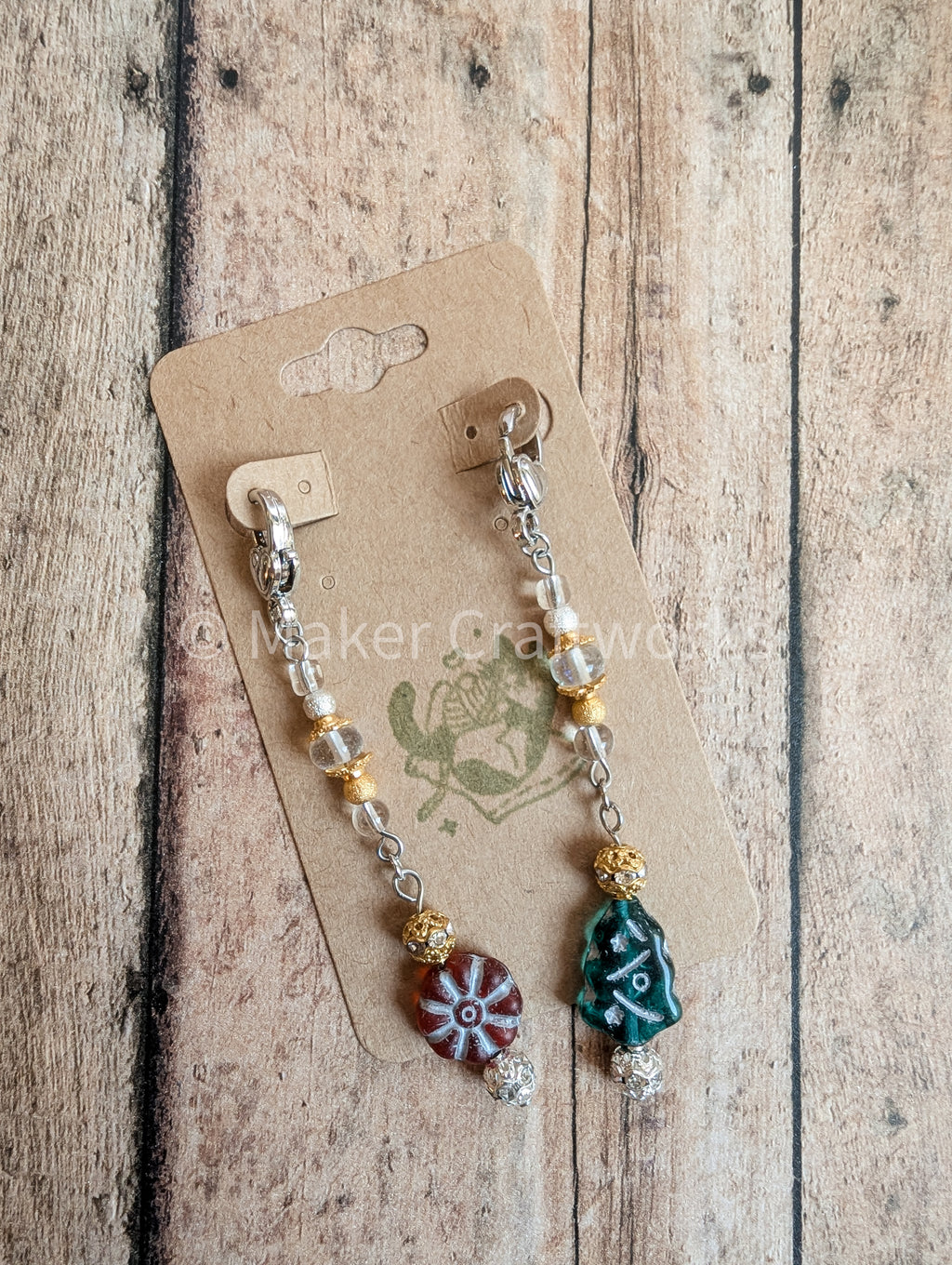 Holiday Glitz Stitch Marker