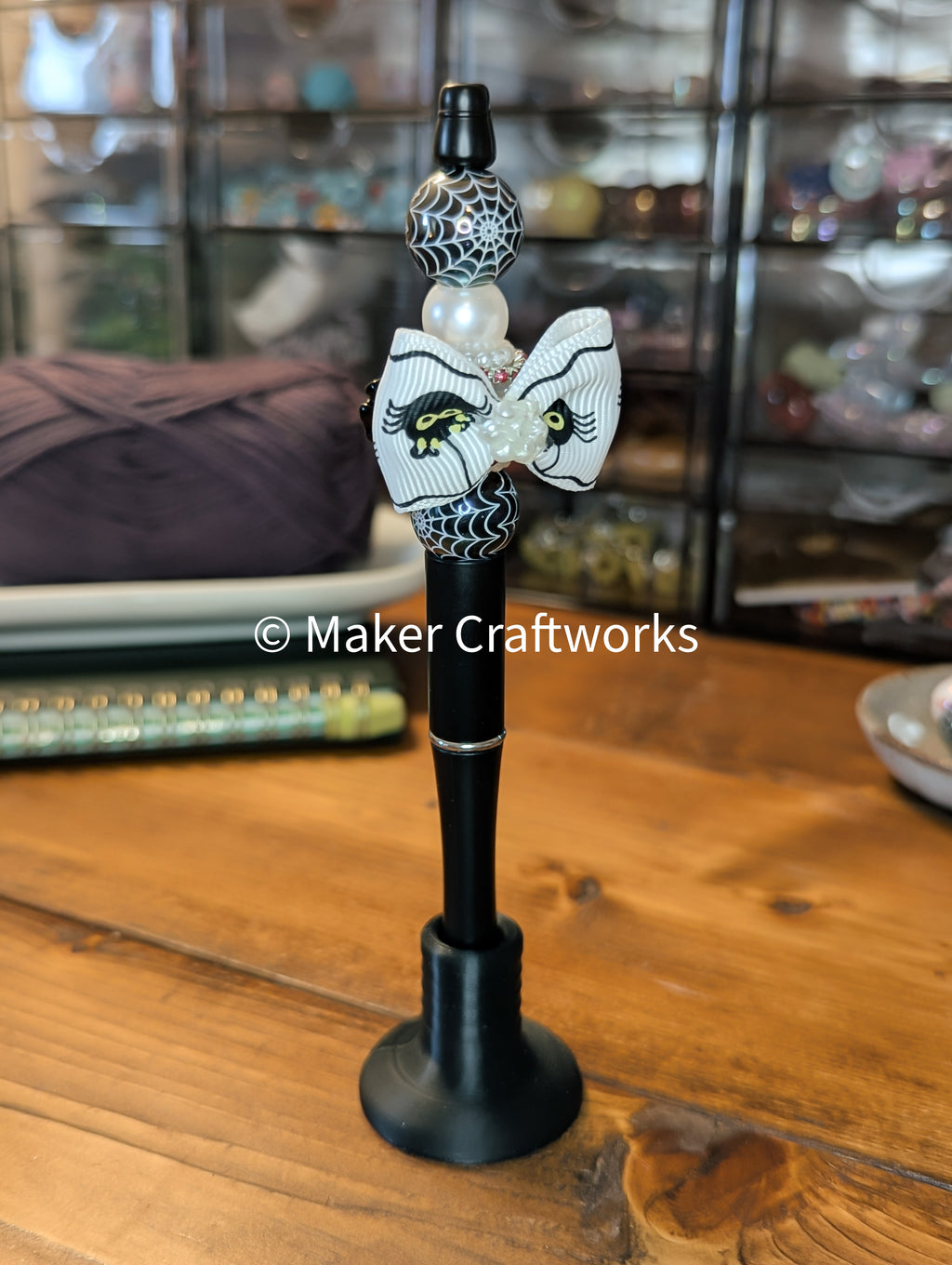 Cutesy Spooky Pen