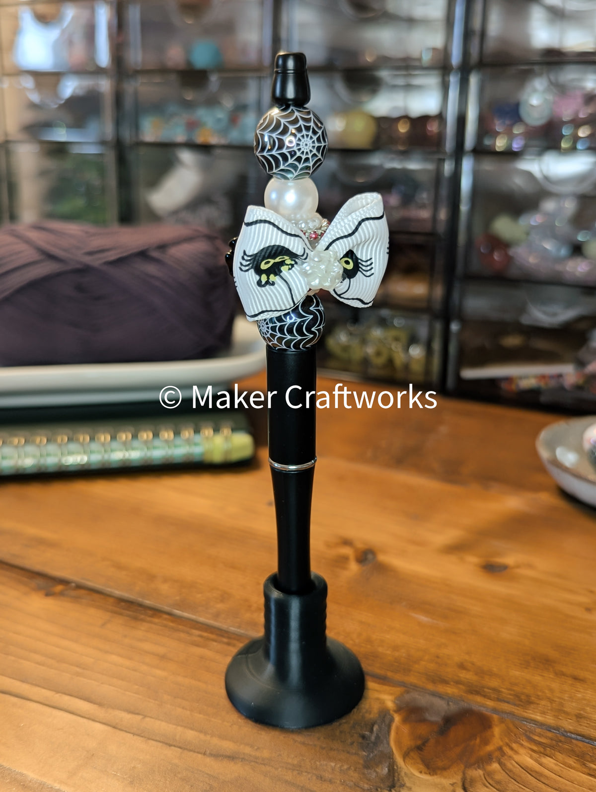 Cutesy Spooky Pen