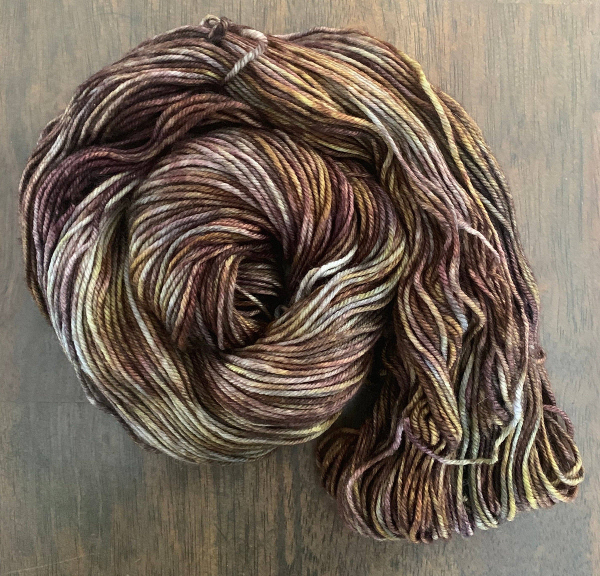 Black Cat Fibers - Sandalwood